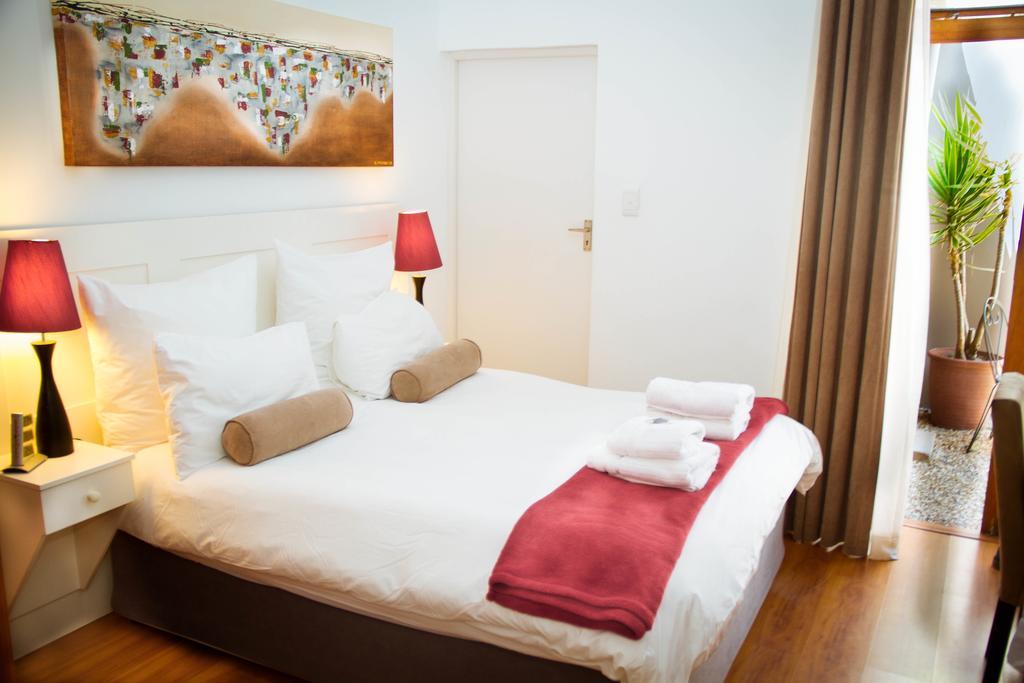 Cape Nelson Guest House Cape Town Room photo
